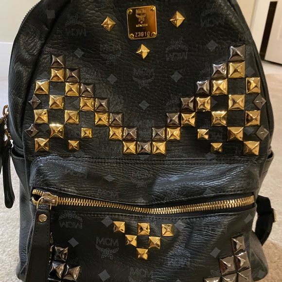 MCM large backpack - Picture 3 of 4